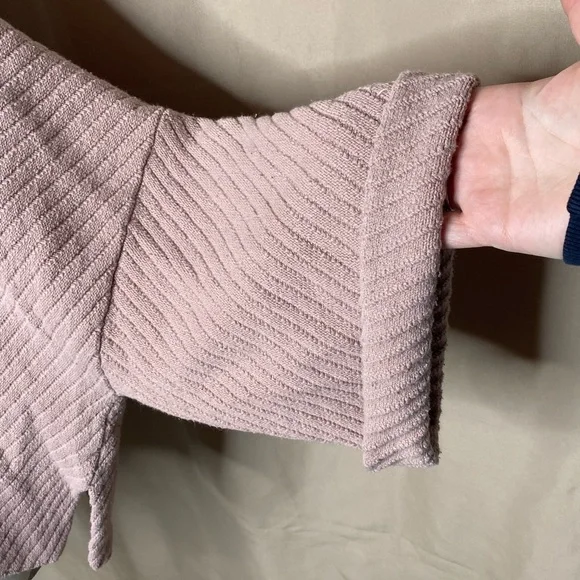 Free People Small Pink Oversized Sweater - Picture 4 of 8